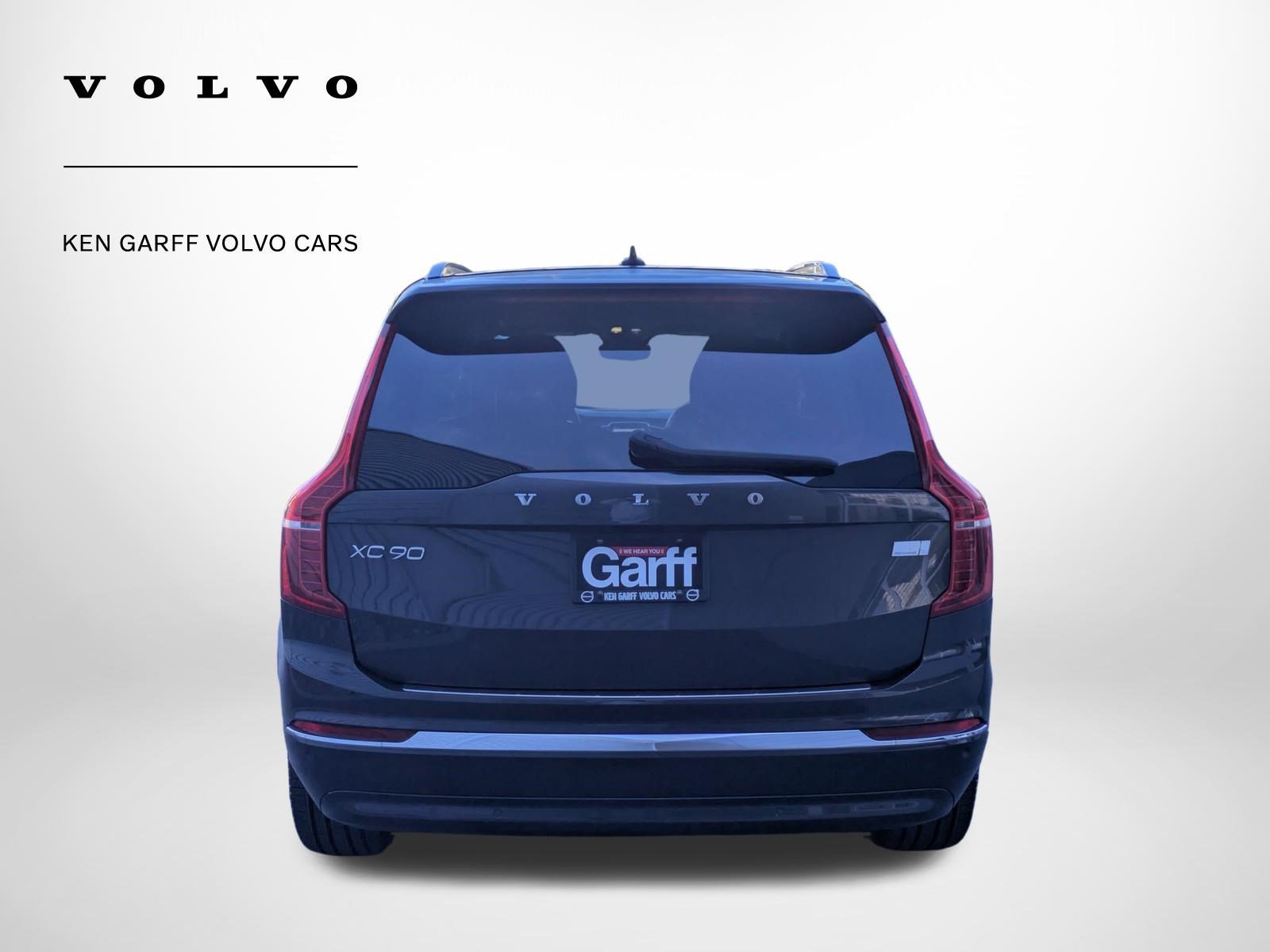 Certified Used 2023 Platinum Gray Metallic Volvo Plus image 5