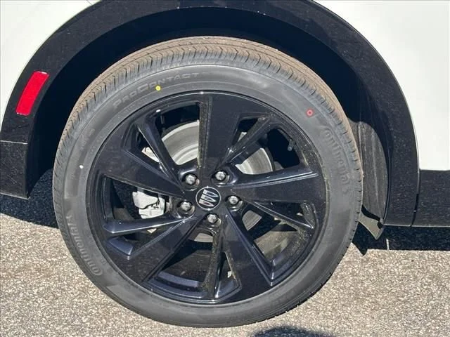 2026 Buick Envision Sport Touring - Photo 13
