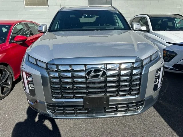 Used 2024 Silver Hyundai Calligraphy image 2