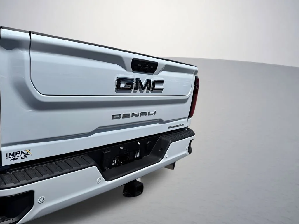 New 2026 Glacier White Tricoat GMC Denali Ultimate image 38