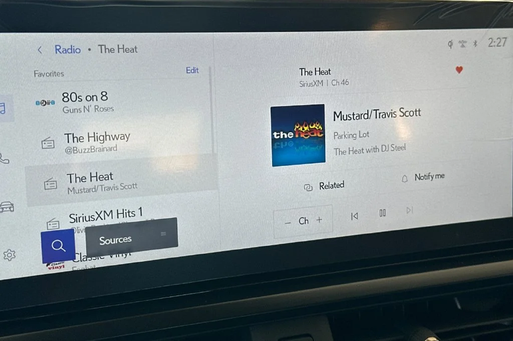 New 2026 Cloudburst Gray Lexus UX 300h PREMIUM image 18