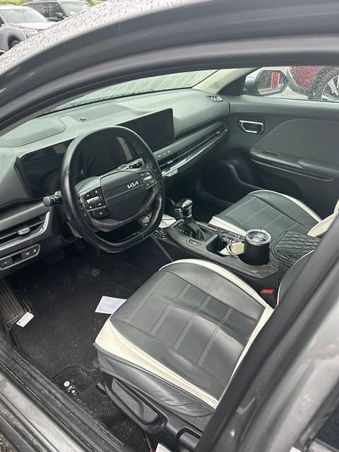 Used 2025 Gray Kia EX image 8