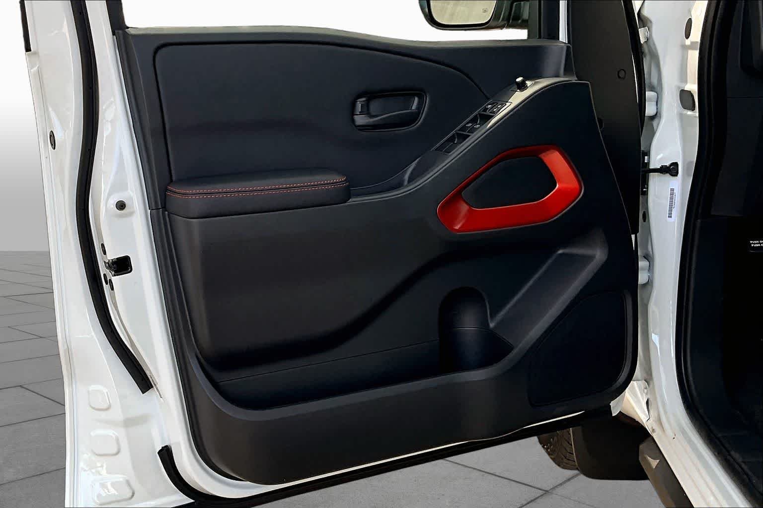 2026 Nissan Frontier PRO-X - Photo 13