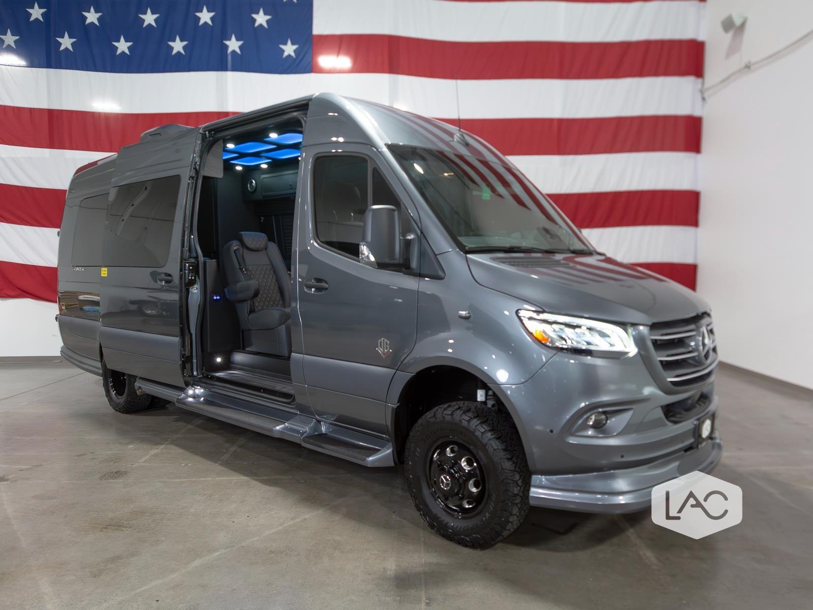 New 2026 Selenite gray metallic OGV Luxury Coach AWD ULTIMATE 1080ah ADV Pkg image 39