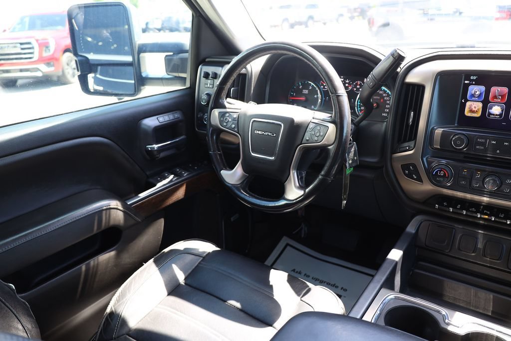 Used 2018 ONYX BLACK GMC Denali image 22