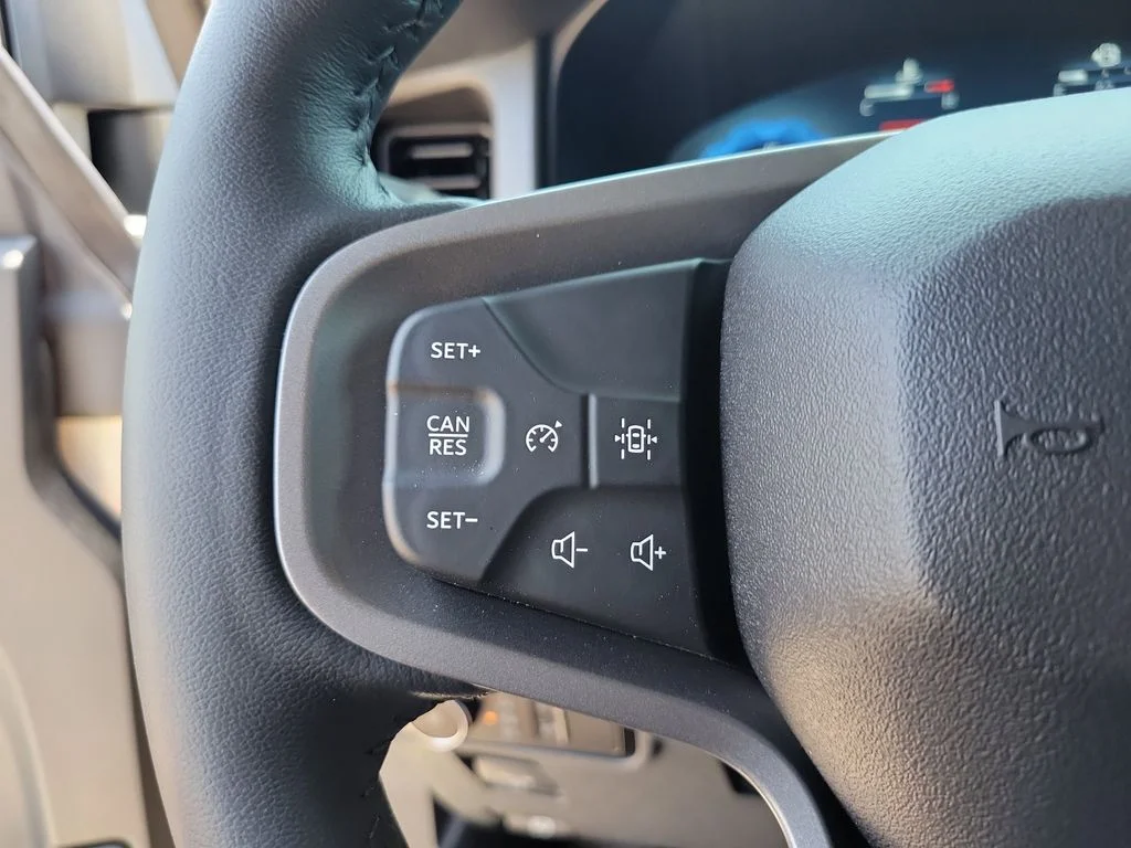 Used 2025 Desert Sand Ford Badlands image 19
