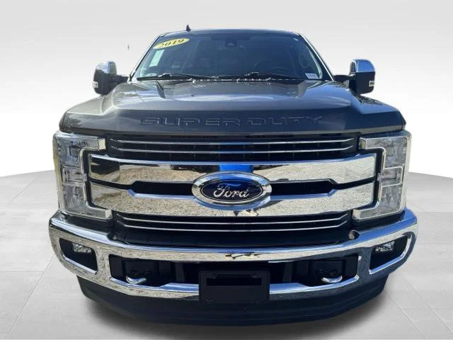 Used 2019 Gray Ford Lariat image 2