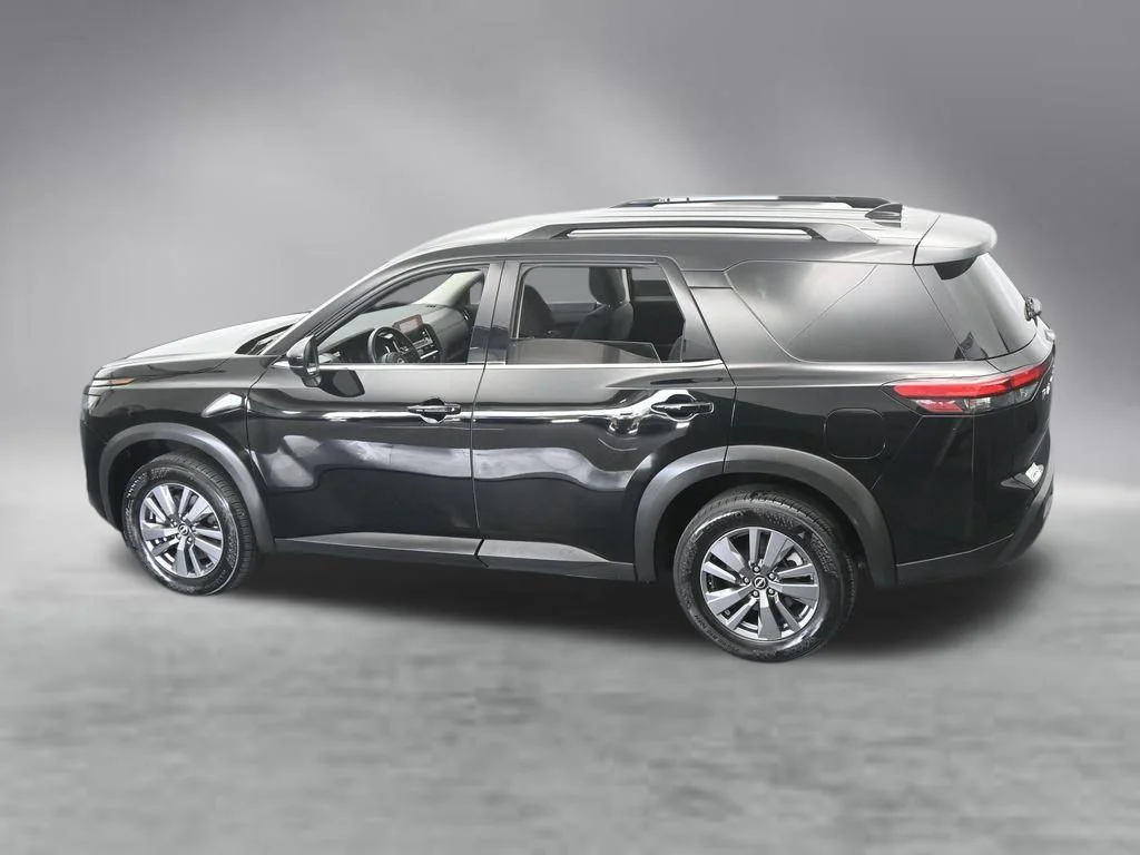 2025 Nissan Pathfinder SV - Photo 52