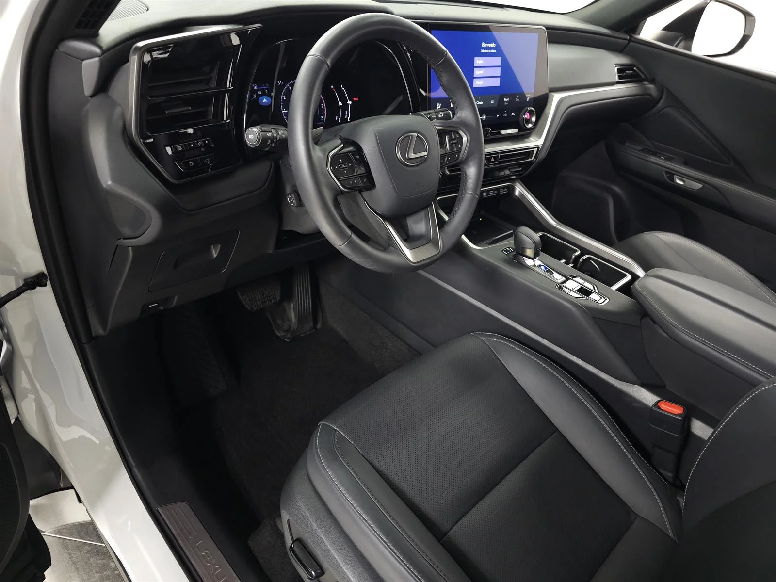 2024 Lexus TX 350 - Photo 16