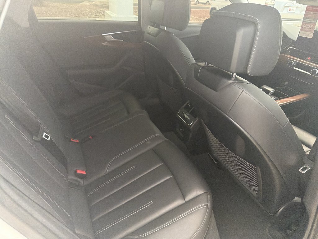 2022 Audi A4 Premium - Photo 30
