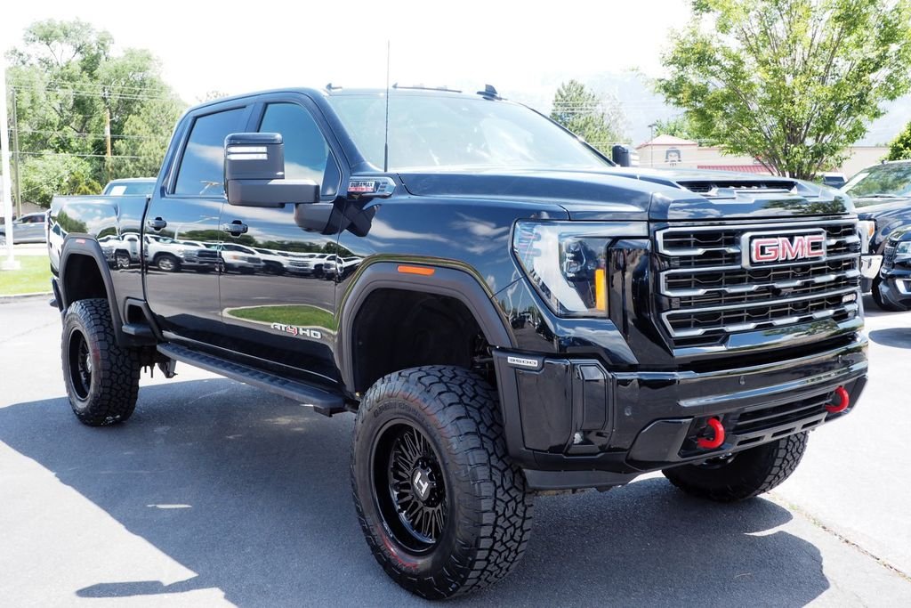 Used 2025 Black GMC AT4 image 32