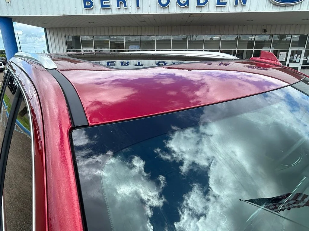 Used 2021 Red GMC SLT image 7