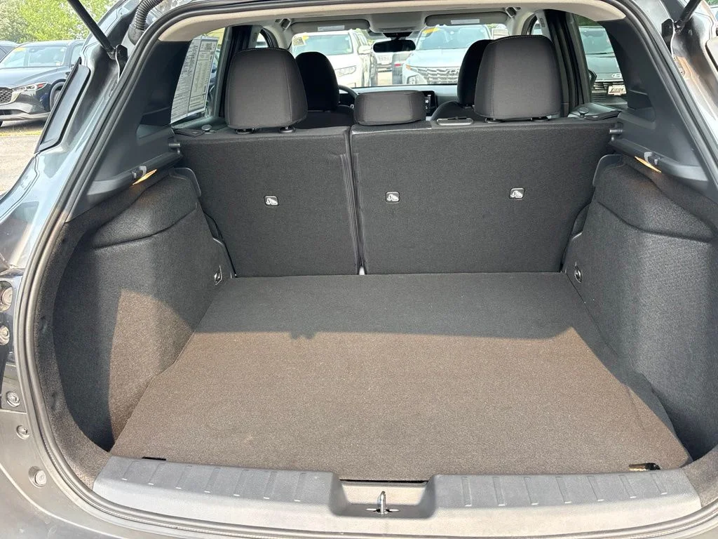 Used 2025 Gray Nissan SV image 13