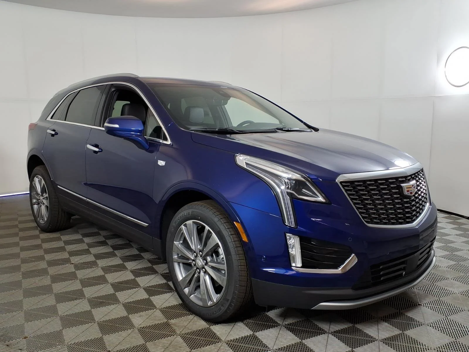 2026 Cadillac XT5 AWD Premium Luxury's photo
