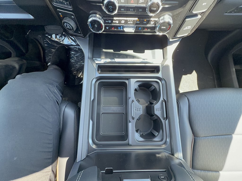 New 2026 Agate Black Metallic Ford F-250® Lariat® image 18