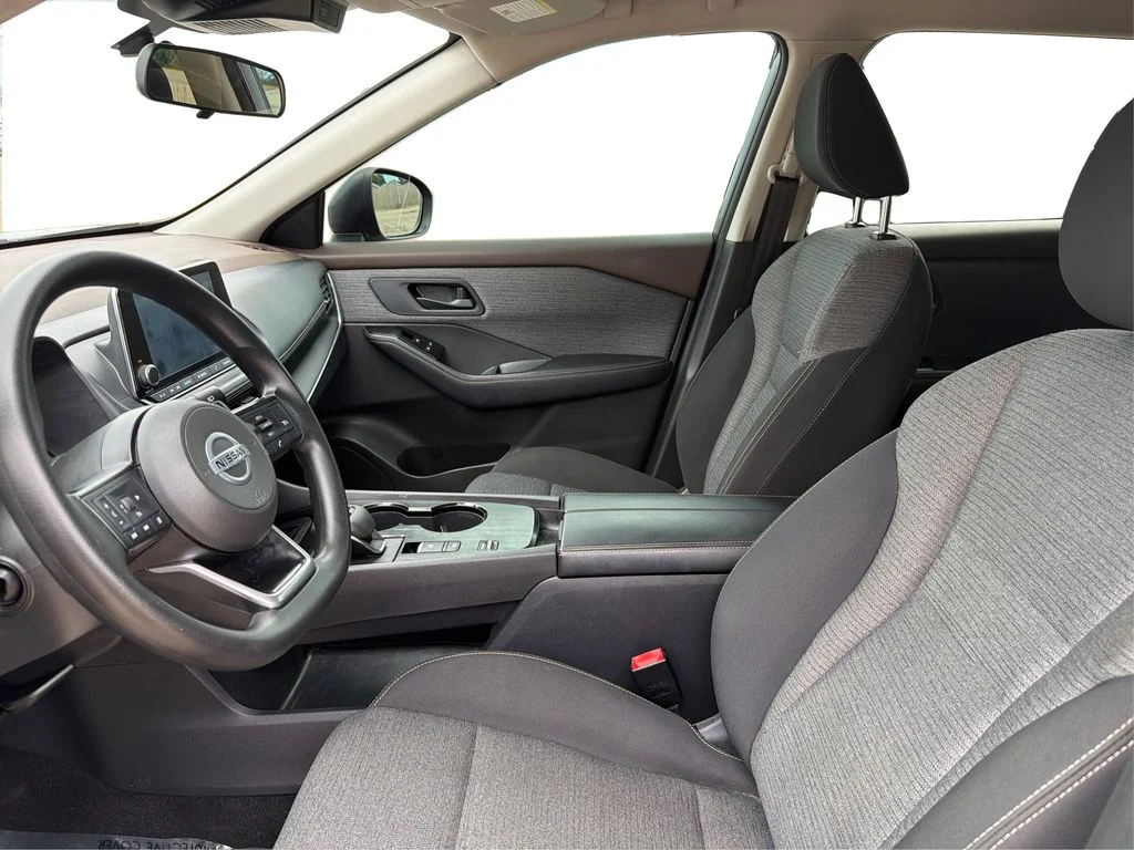 Used 2021 Gun Metallic Nissan S image 10