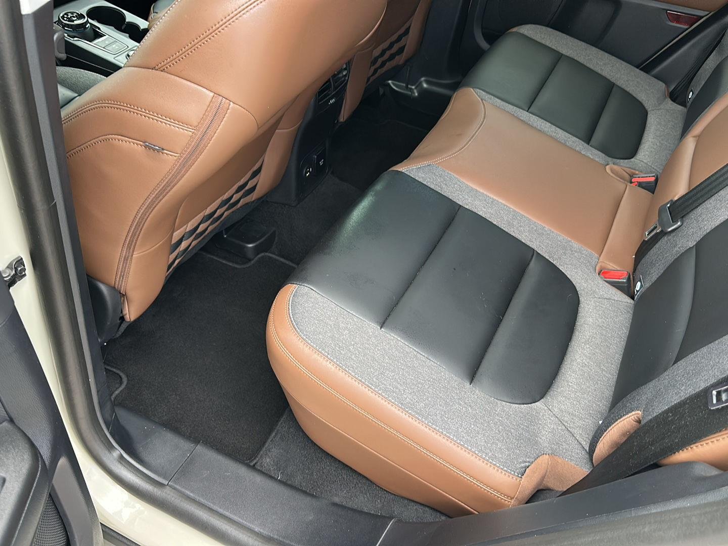 Certified Used 2024 Desert Sand Ford Outer Banks image 22