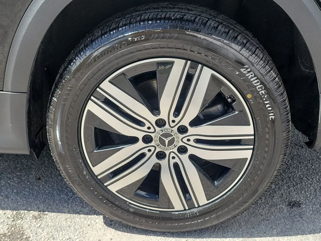 Used 2023 Black Mercedes-Benz 300 image 13