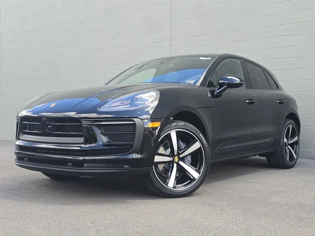 2026 Porsche Macan 