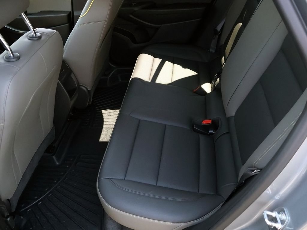Used 2024 Gray Chevrolet ACTIV image 15