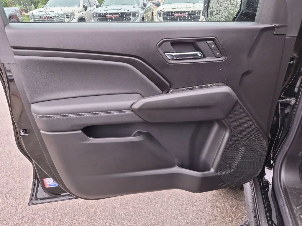 New 2026 Onyx Black GMC Elevation image 21