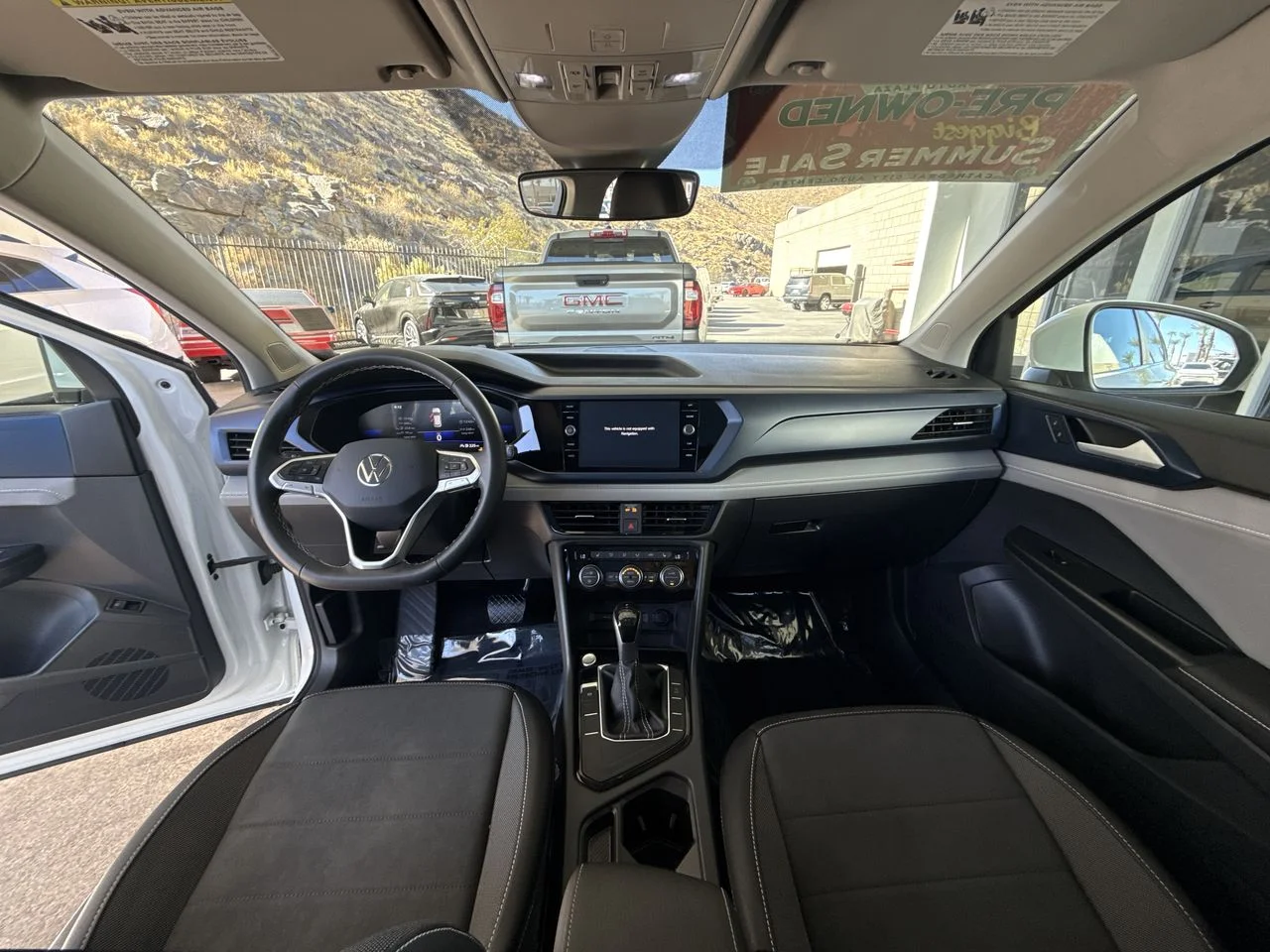 Used 2024 Pure White Volkswagen SE w/ Sunroof image 20
