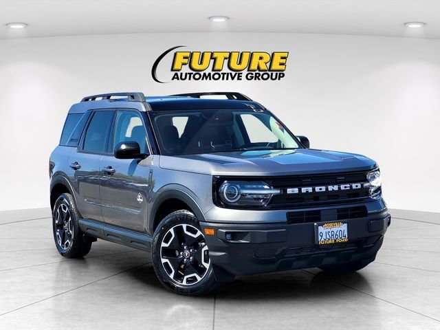 Certified Used 2023 Gray Ford Outer Banks image 1
