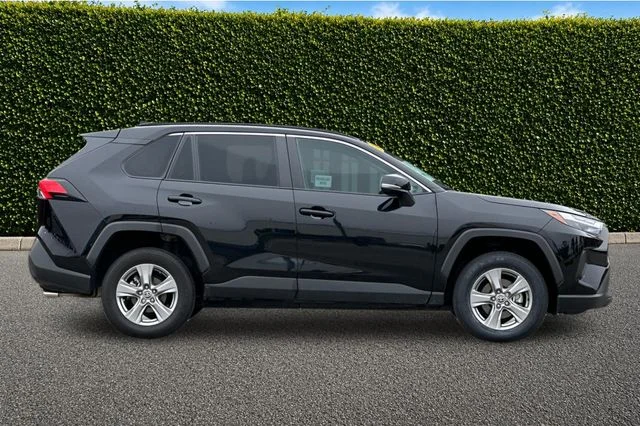 Used 2025 Black Toyota XLE image 3