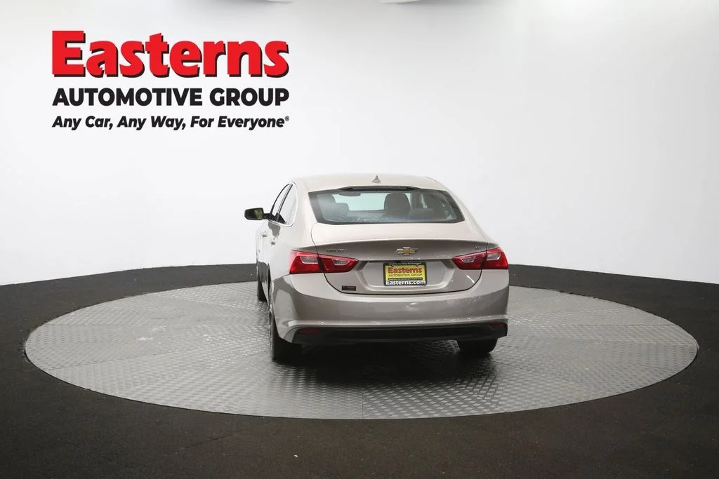 Used 2024 Gray Chevrolet LT image 37