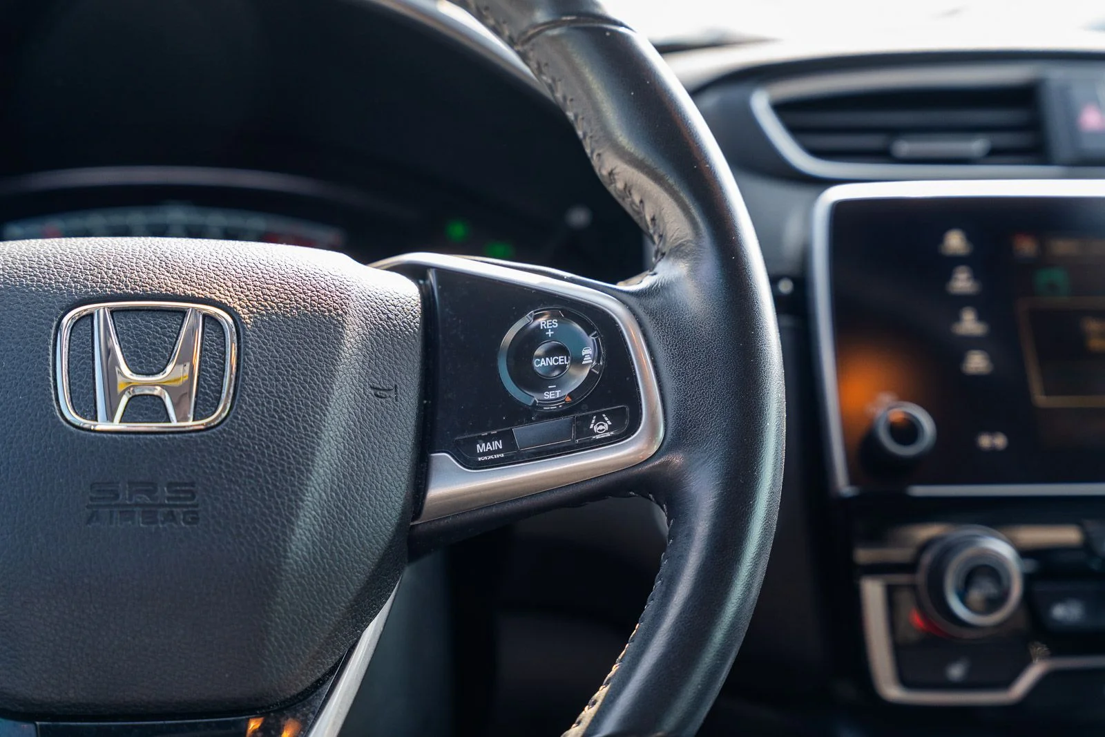 Used 2019 Gray Honda EX-L image 25