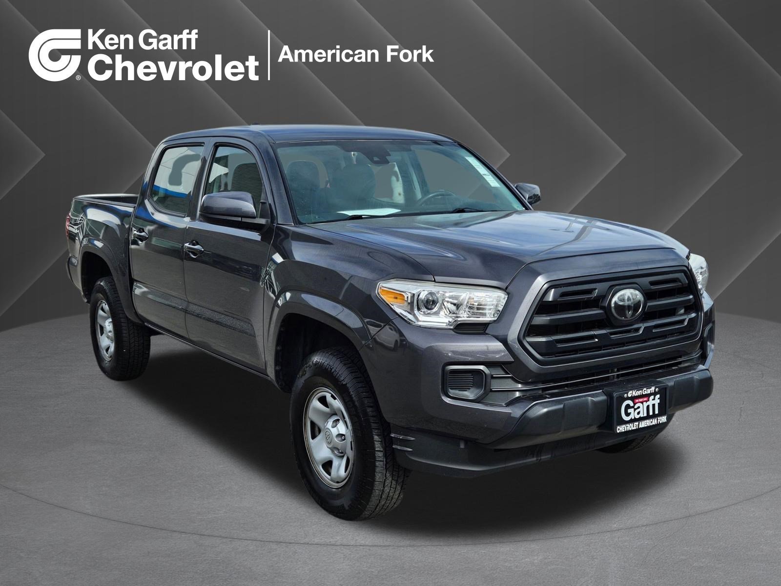 2018 Toyota Tacoma SR Double Cab 4x4 V6 Auto Short Bed's photo
