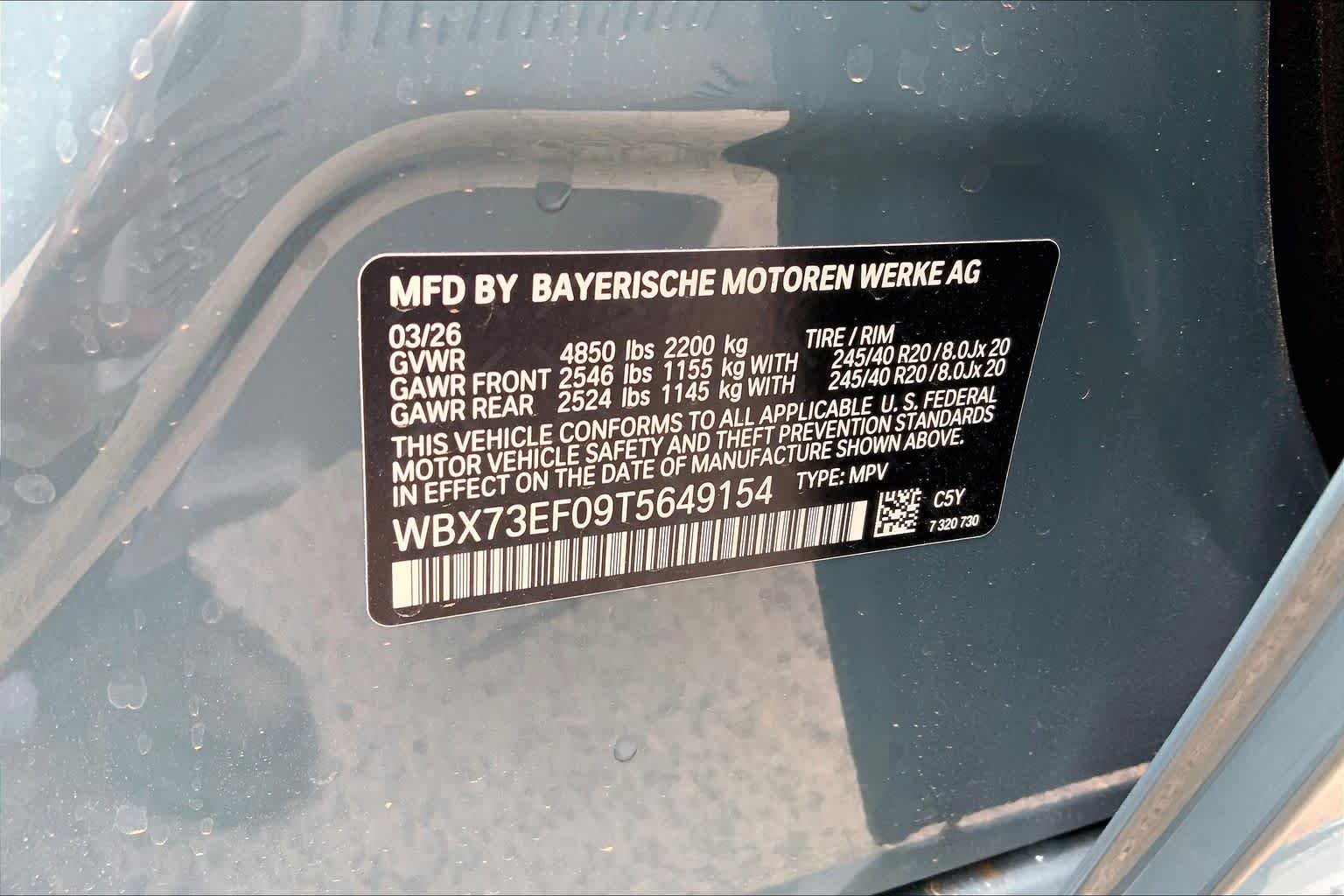 New 2026 Cape York Green Metallic BMW xDrive28i image 18