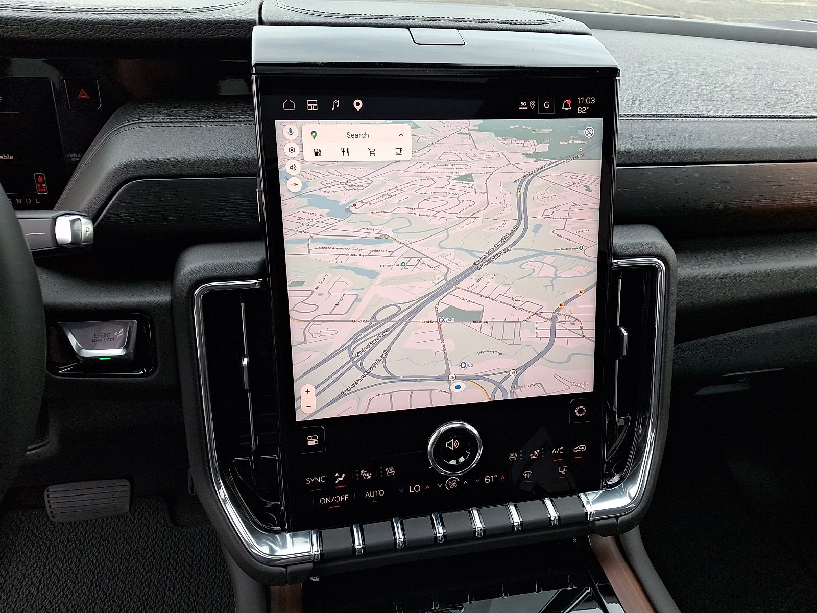 2026 GMC Yukon Denali - Photo 8