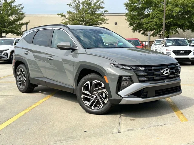 2026 Hyundai TUCSON SEL Plus