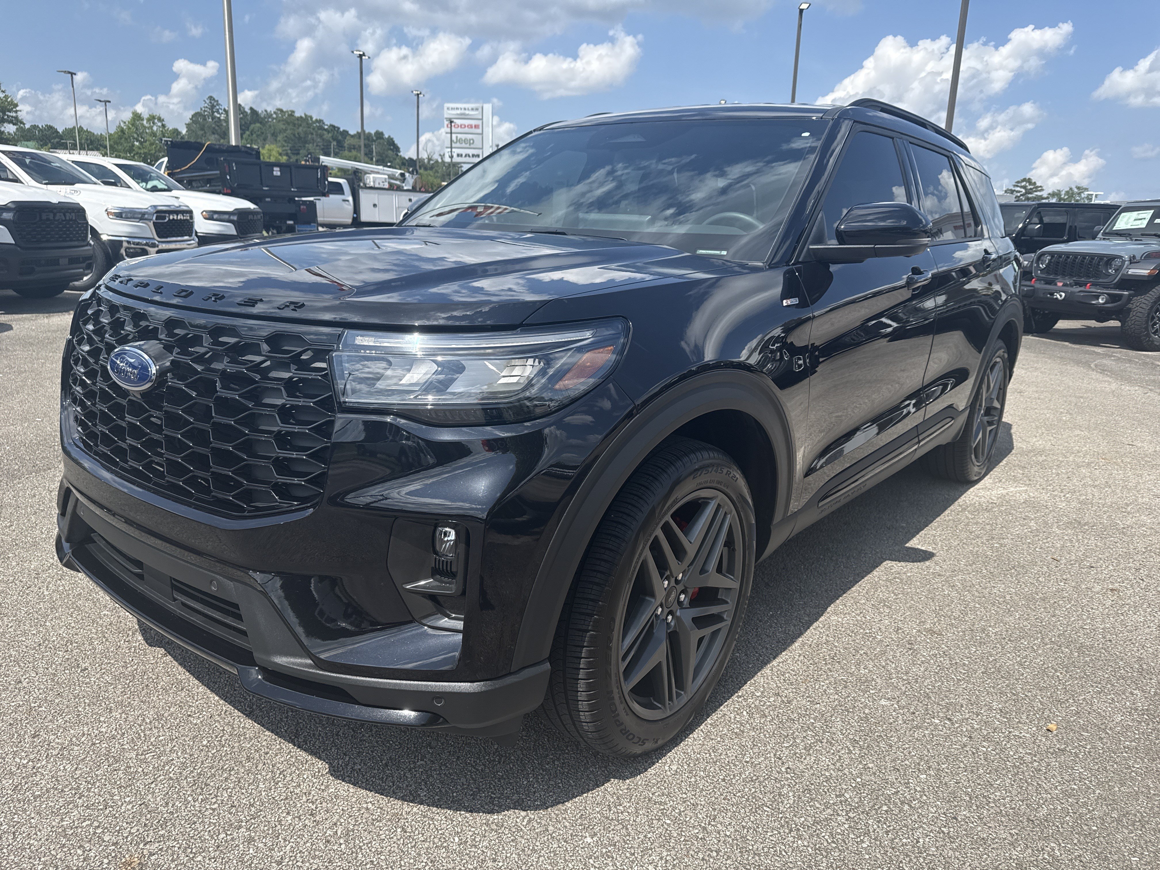 Used 2025 Black Ford ST-Line image 3
