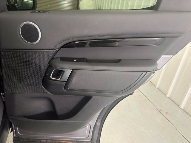 2021 Land Rover Discovery S - Photo 18