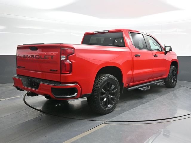 Used 2021 Red Chevrolet RST image 9