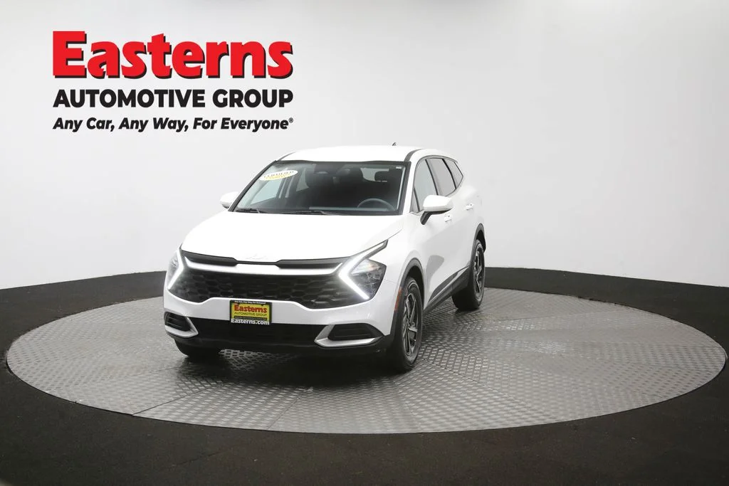 Used 2023 White Kia LX image 53
