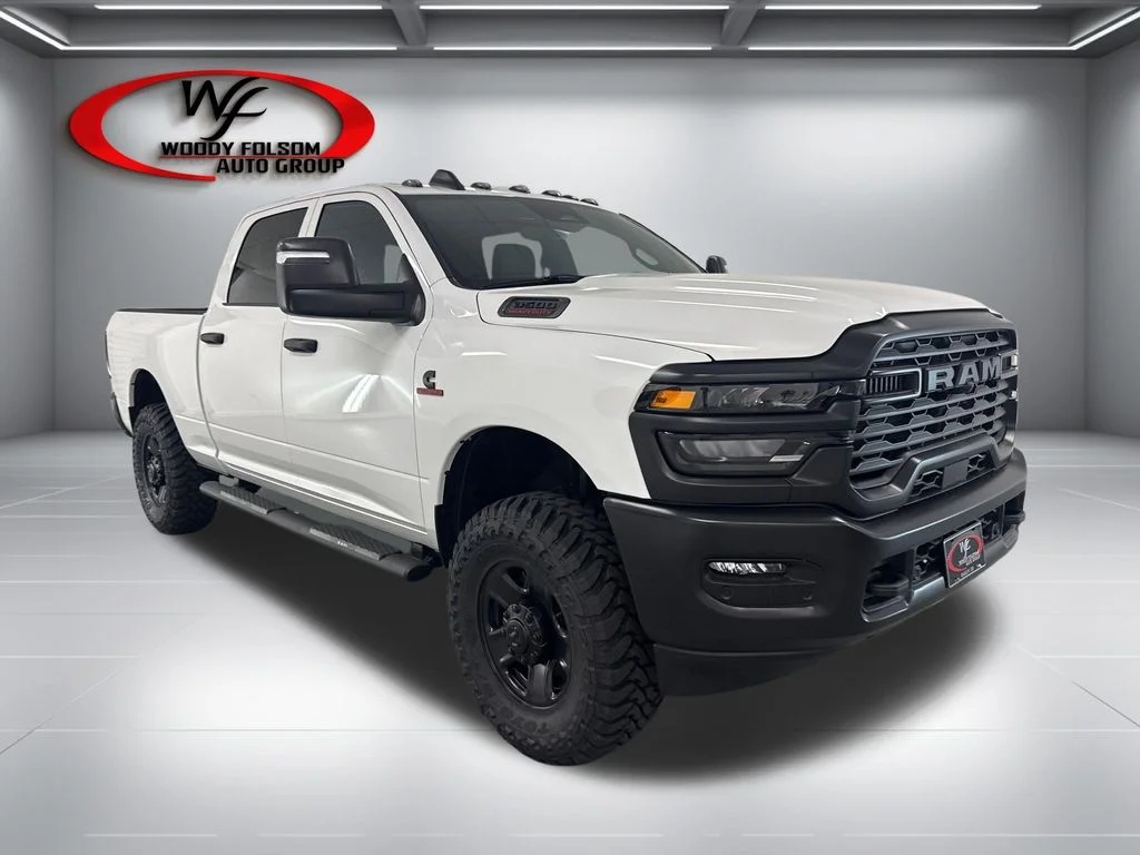 New 2026 Bright White Clear-Coat Exterior Paint RAM Tradesman image 3