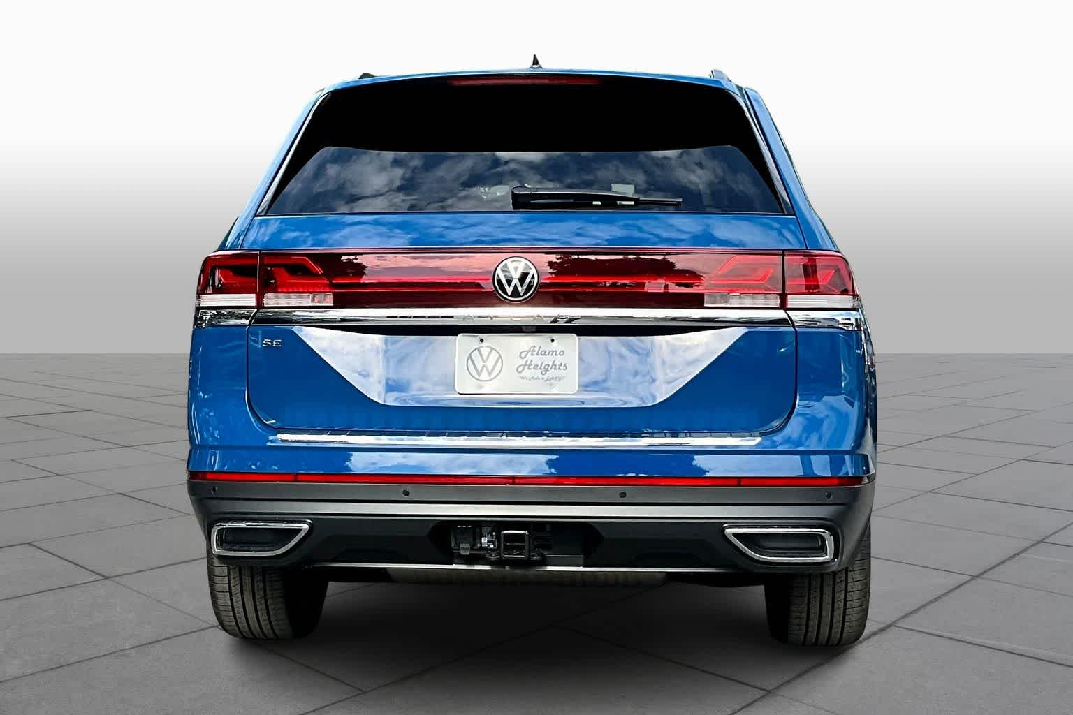 New 2026 Mountain Lake Blue Metallic Volkswagen 2.0T SE W/TECHNOLOGY image 4