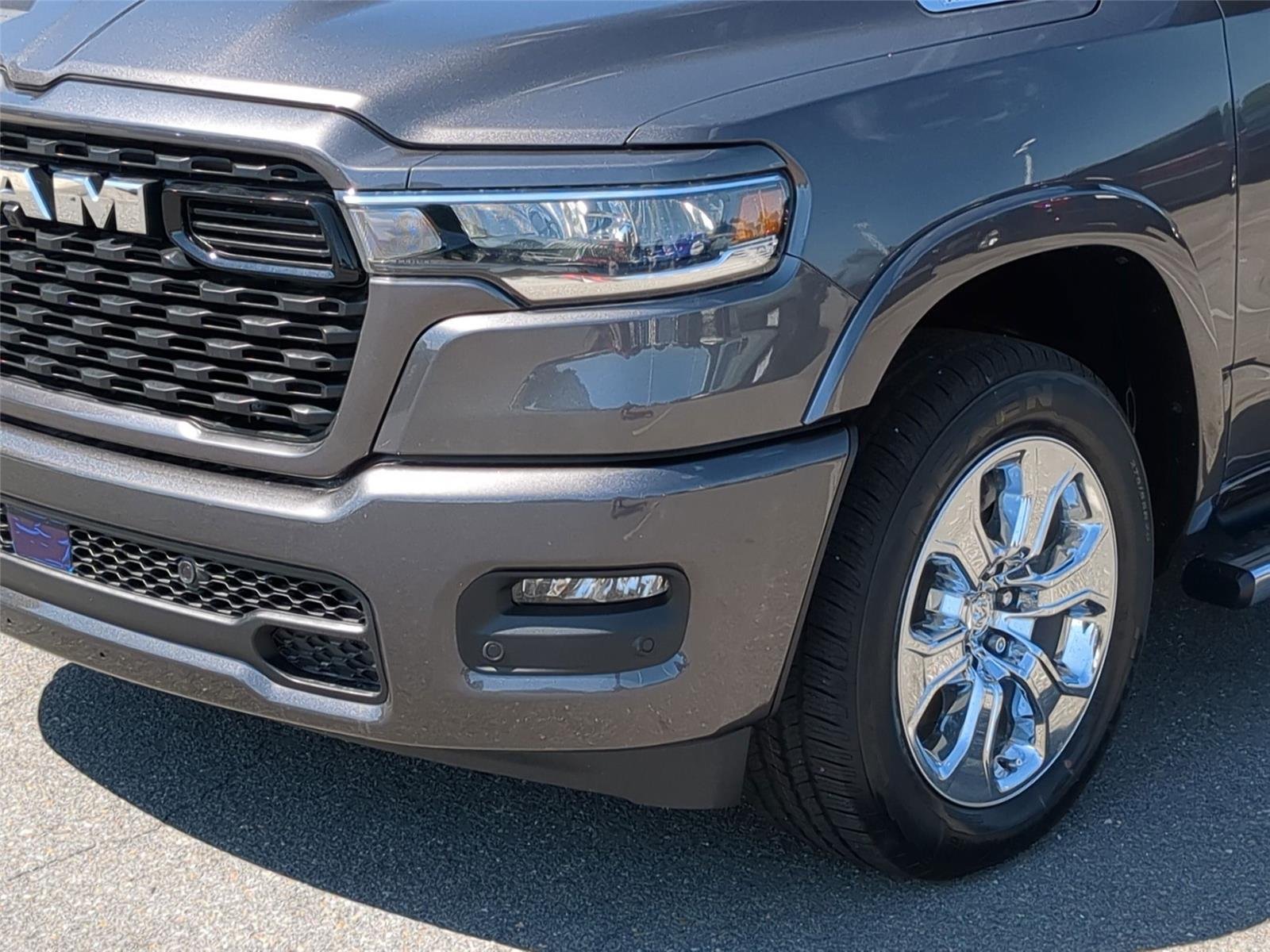 New 2026 Granite Crystal Metallic Clearcoat RAM Lone Star image 9