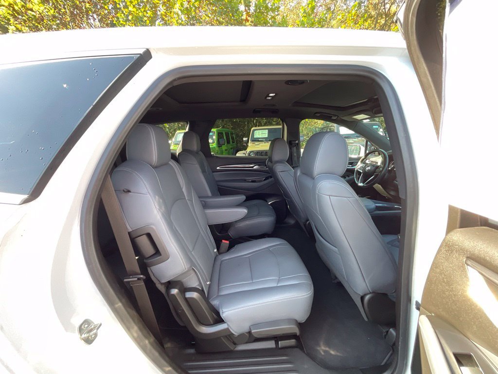 Used 2023 White Buick Essence image 24