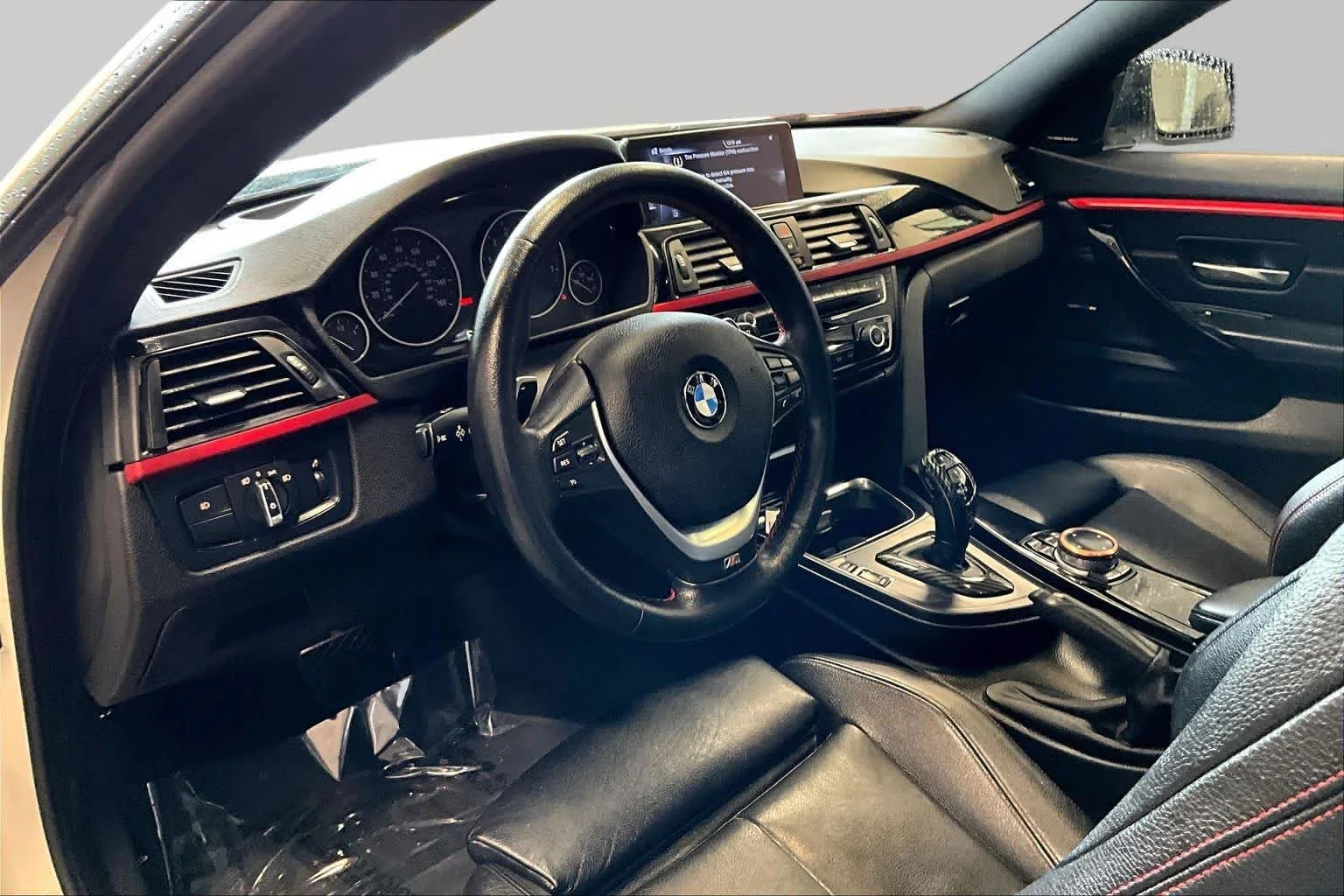 Used 2015 Alpine White BMW 428i xDrive image 17