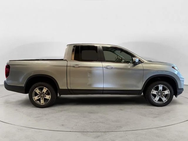 New 2026 Silver Honda RTL image 7