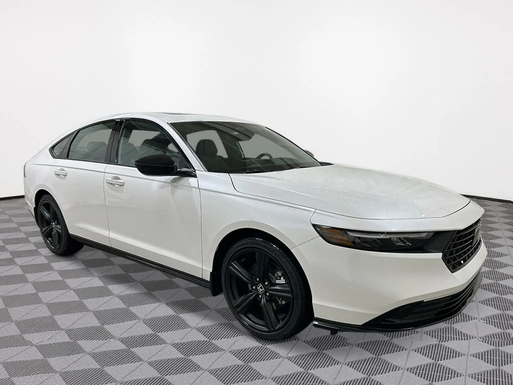 New 2026 Platinum White Pearl Honda Sport-L image 7