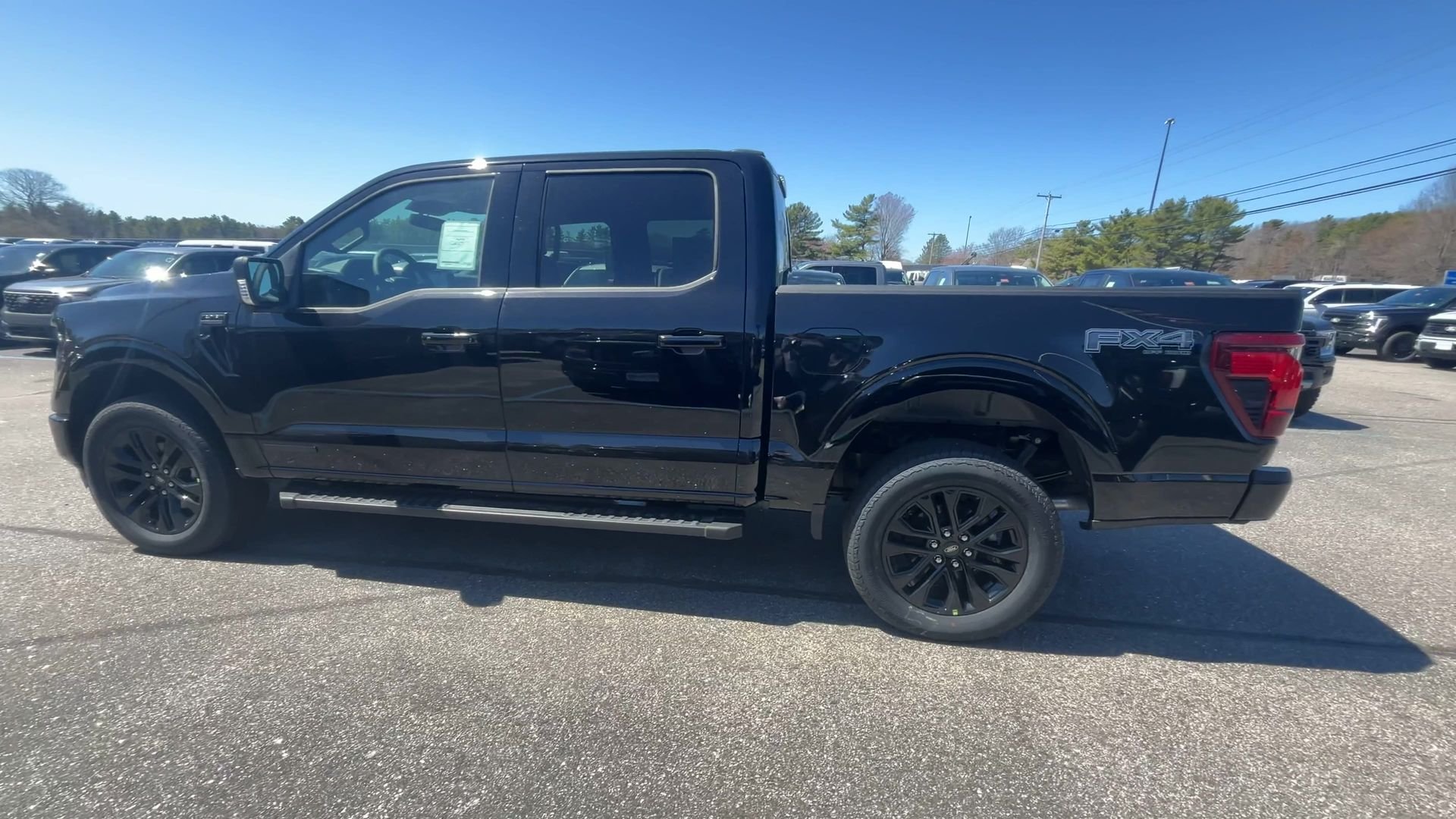 New 2026 Agate Black Metallic Ford XLT image 16