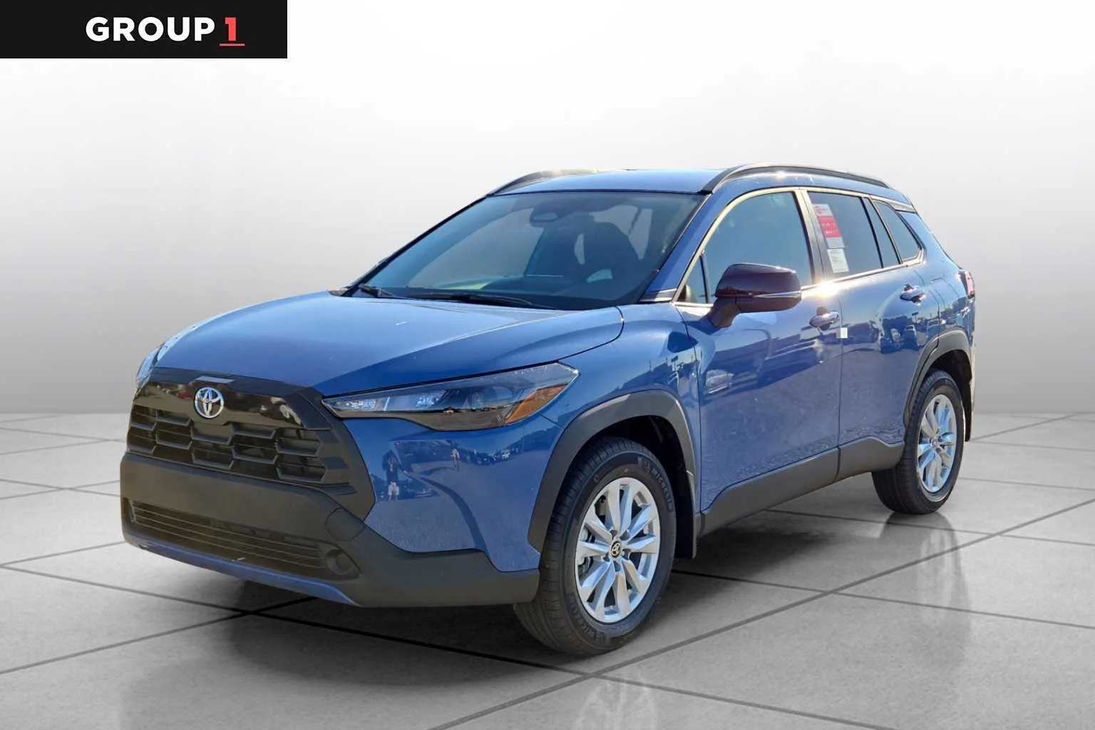 2026 Toyota Corolla Cross LE FWD's photo