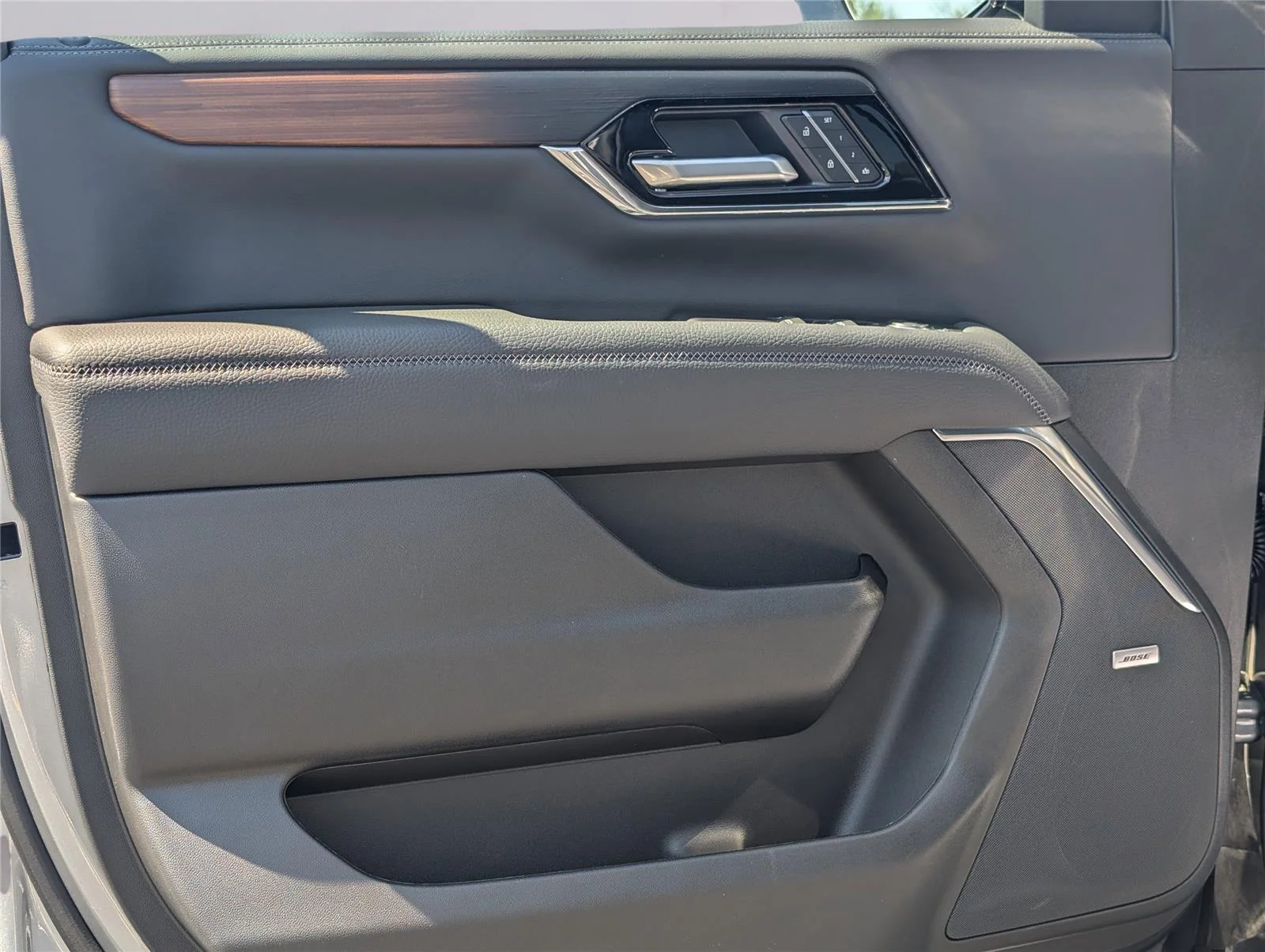 New 2026 Sterling Metallic GMC Denali image 29