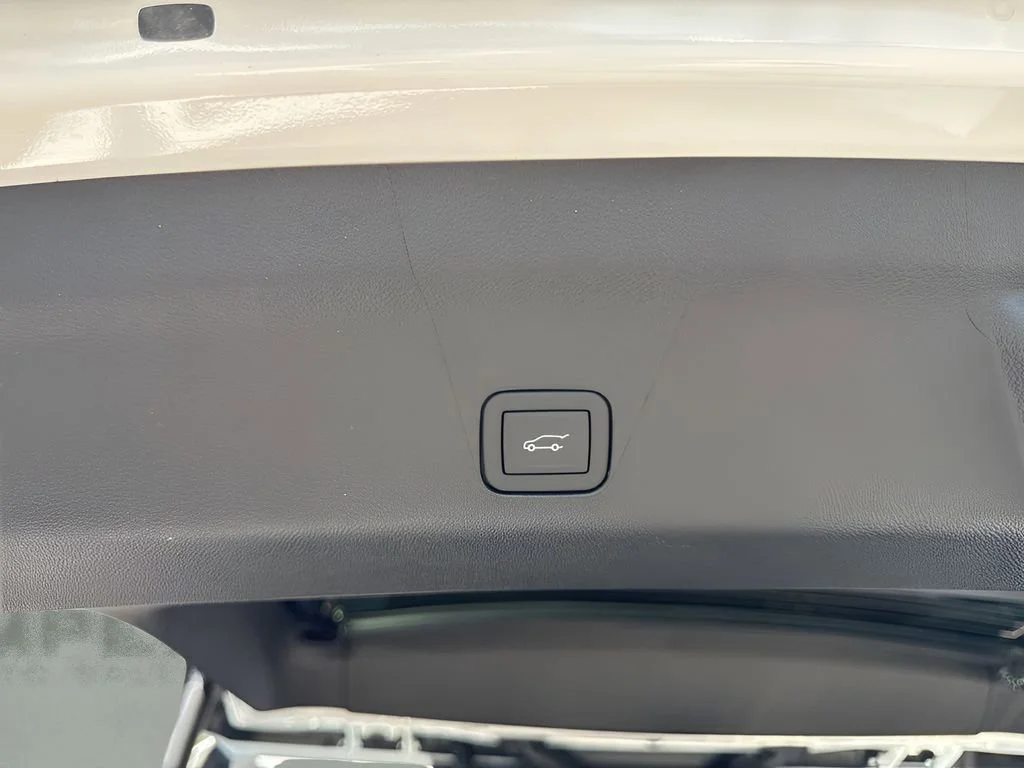 New 2026 Summit White GMC Denali image 34