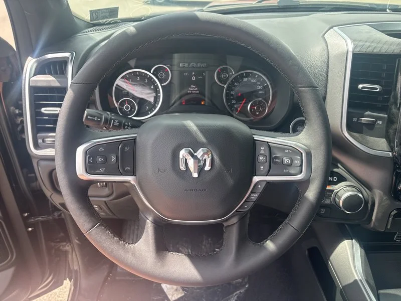 New 2026 Diamond Black Crystal Pearl-Coat Exterior Paint RAM Big Horn/Lone Star image 19